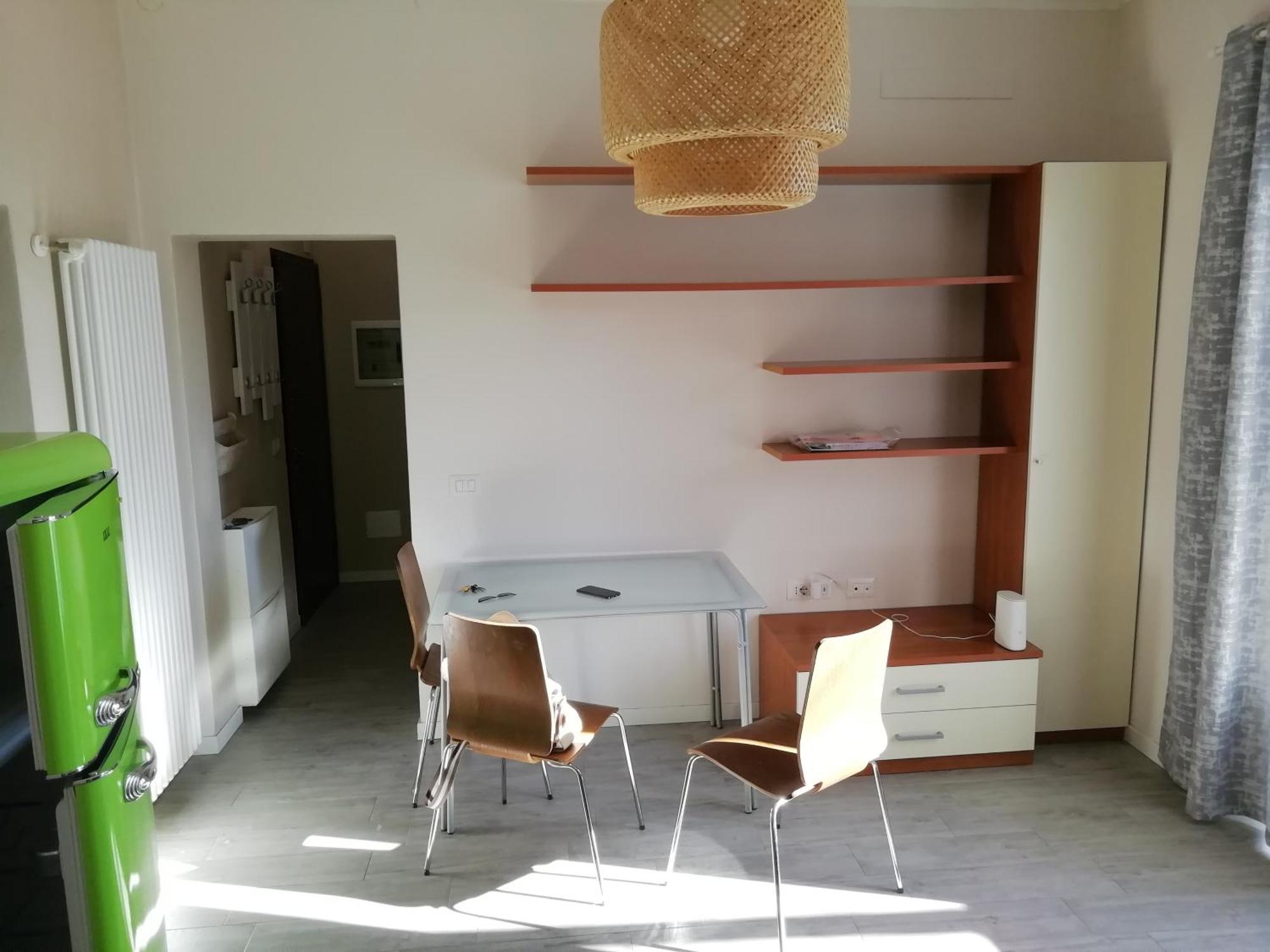 Delizioso Trilocale Lodi Citta Apartment Exterior foto